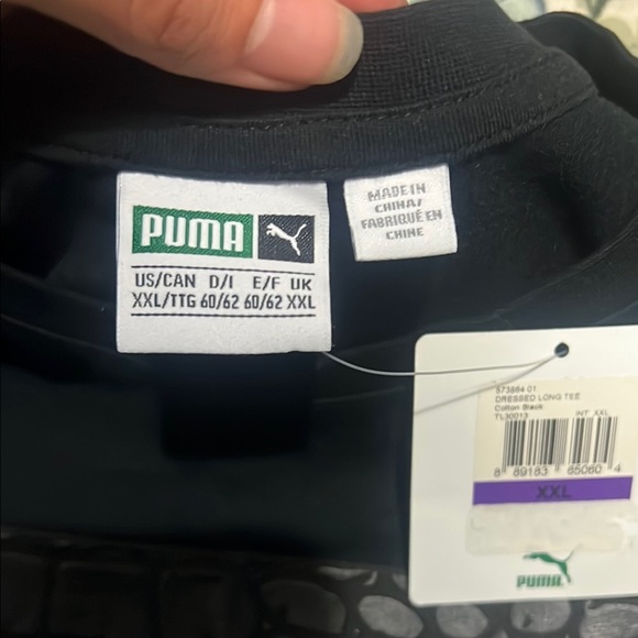 NWT Puma Clyde Black Embossed Men's Tee - Picture 4 of 7